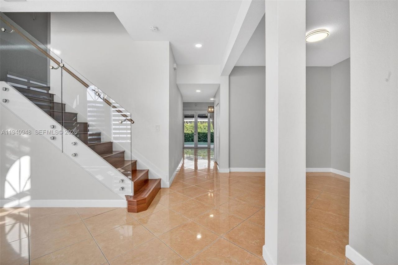 1501 SW 154th Ct, Miami, FL 33194 Photo