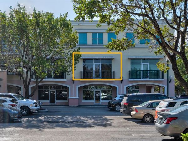 5803 NW 151st St, Unit 200-B, Miami Lakes, FL 33014