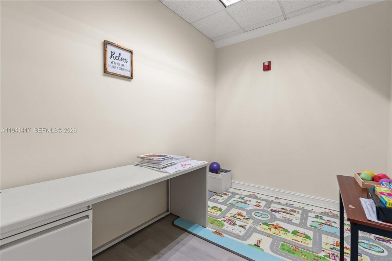 5803 NW 151st St, Unit 200-B, Miami Lakes, FL 33014 Photo