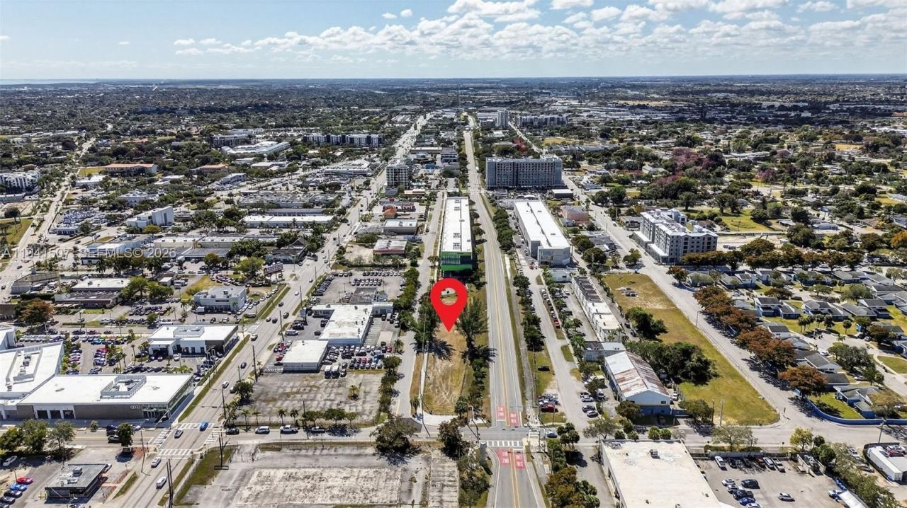 28,000 Square Feet Of Vacant Land Available For Le, Miami, FL 33157 Photo