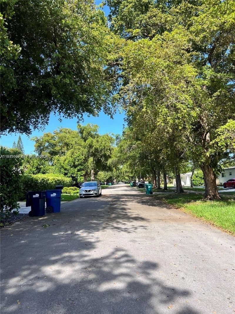 7350 SW 96th St , Unit 7350, Pinecrest, FL 33156 Photo