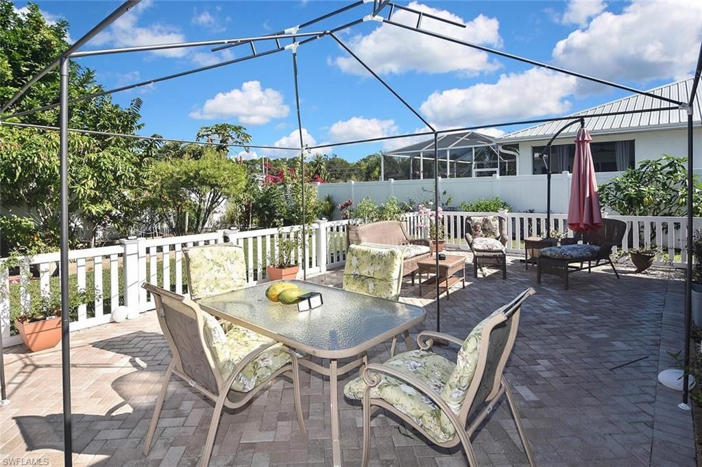 725 Milwaukee Blvd, Lehigh Acres, FL 33974 Photo