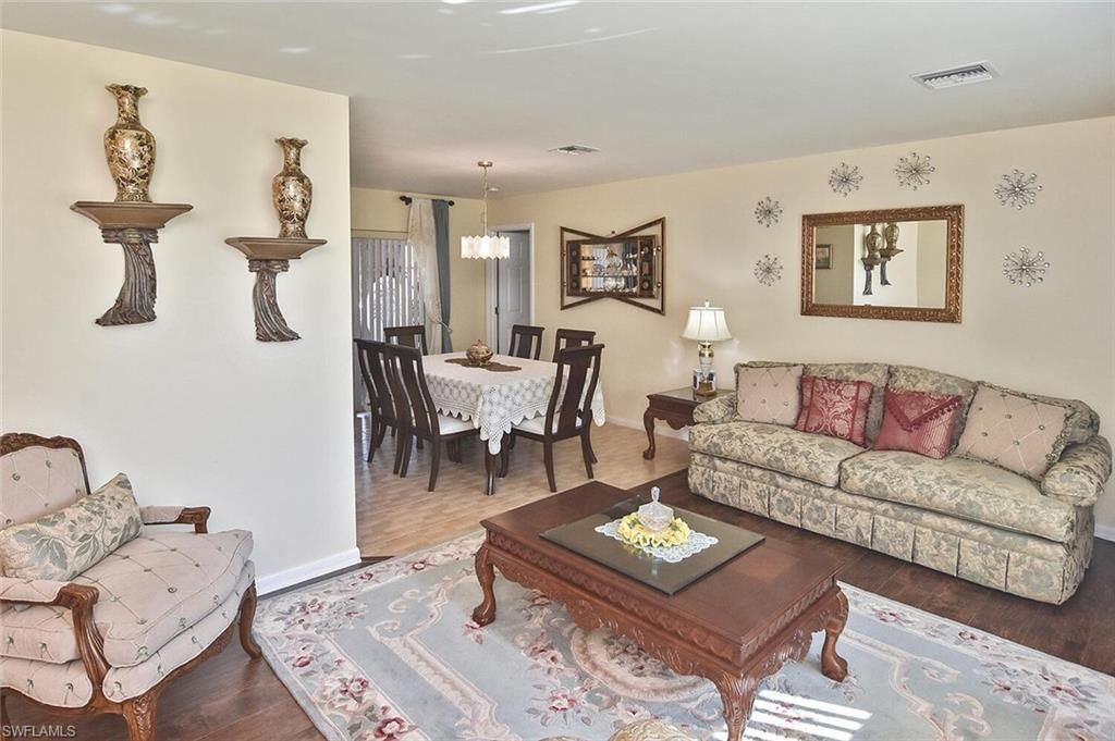 725 Milwaukee Blvd, Lehigh Acres, FL 33974 Photo