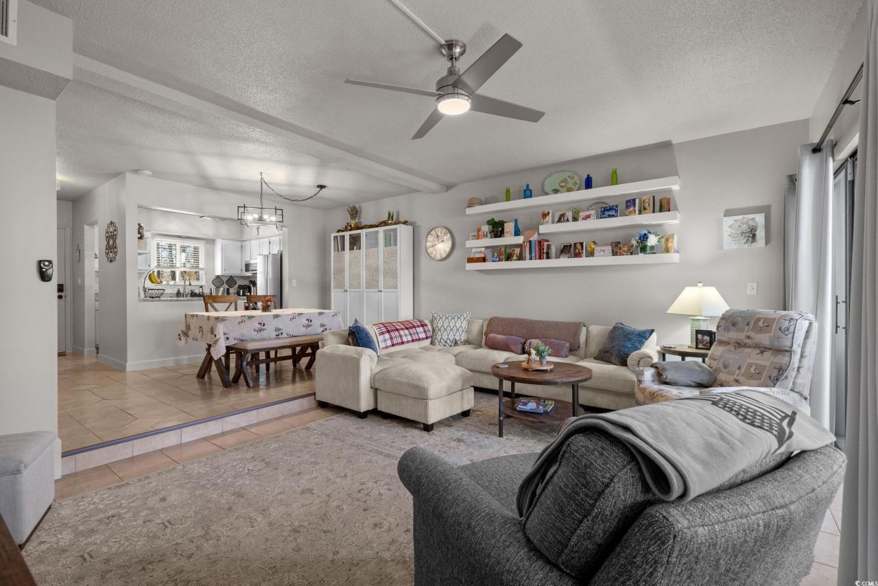 838 Villa Dr. Photo 14