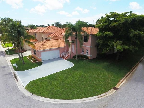 6602 Geneva Street, Lake Worth, FL 33467