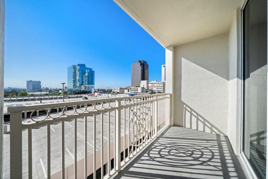 511 SE 5th Avenue, Unit 707, Fort Lauderdale, FL 33301 Photo