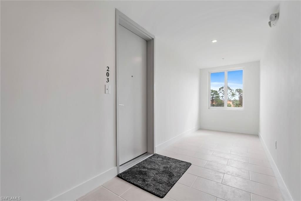 26600 Rosewood Pointe Dr, Unit B 203, Bonita Springs, FL 34135 Photo