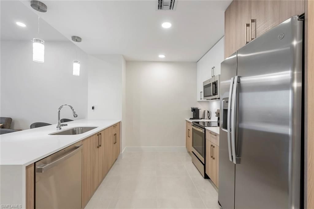 26600 Rosewood Pointe Dr, Unit B 203, Bonita Springs, FL 34135 Photo