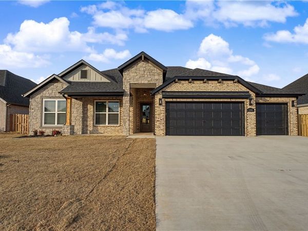 1340 Tiffany Street, Centerton, AR 72719
