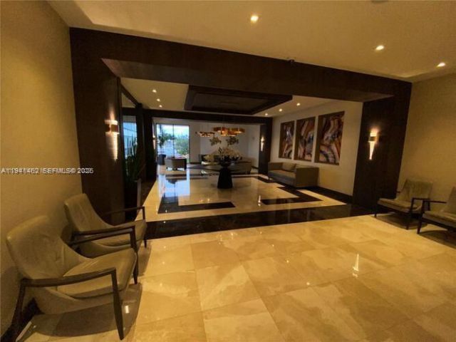 20515 E Country Club Dr, Unit 644, Aventura, FL 33180 Photo