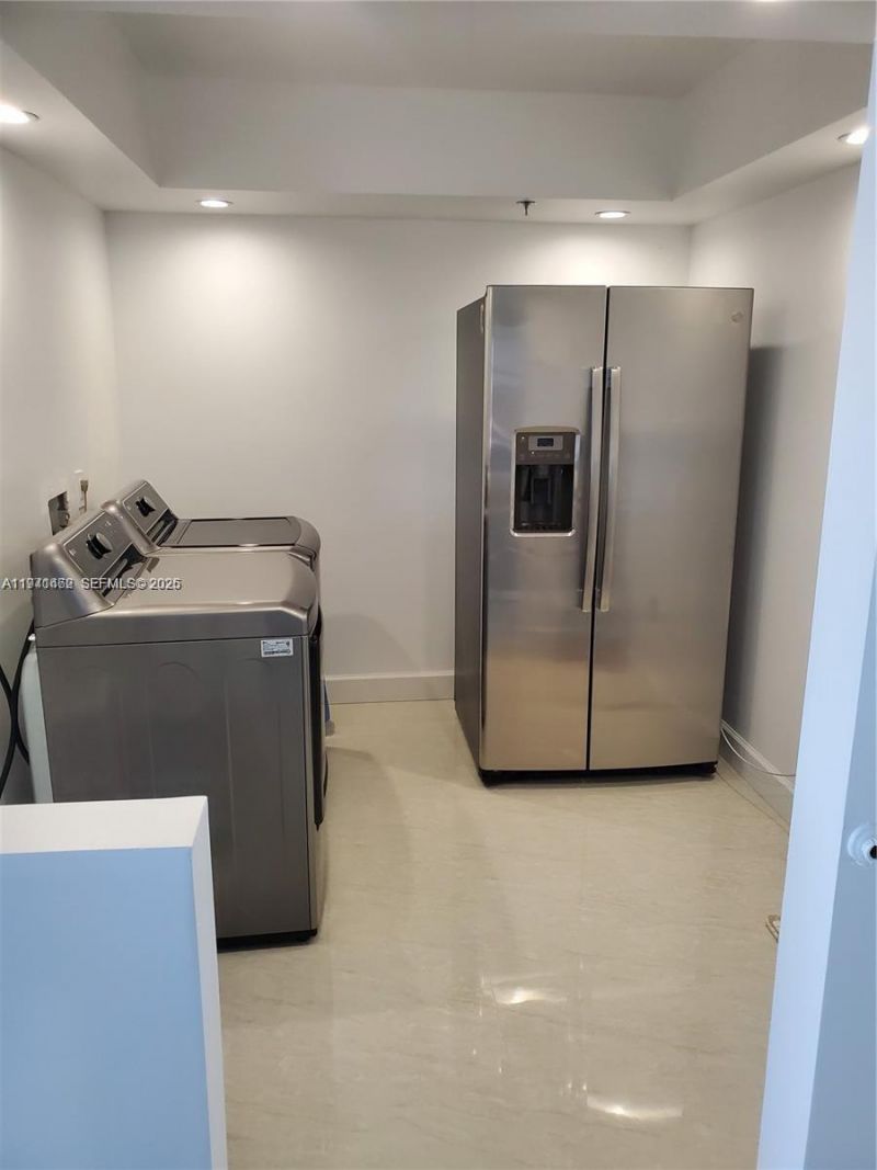 20515 E Country Club Dr, Unit 644, Aventura, FL 33180 Photo