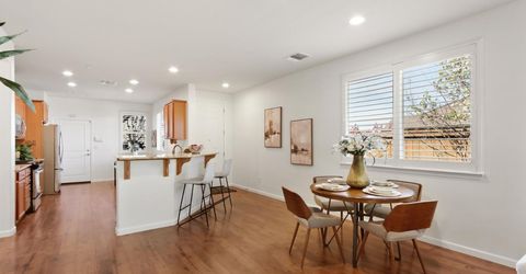 7925 Peak Forest Way, Elk Grove, CA 95757 Photo