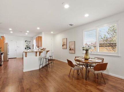 7925 Peak Forest Way, Elk Grove, CA 95757 Photo