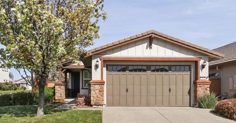 7925 Peak Forest Way, Elk Grove, CA 95757 Photo