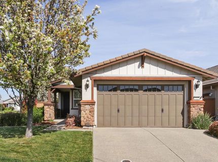7925 Peak Forest Way, Elk Grove, CA 95757 Photo
