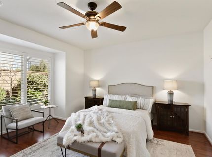 7925 Peak Forest Way, Elk Grove, CA 95757 Photo