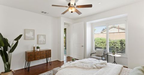 7925 Peak Forest Way, Elk Grove, CA 95757 Photo