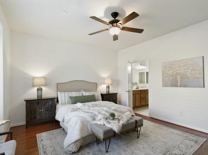 7925 Peak Forest Way, Elk Grove, CA 95757 Photo