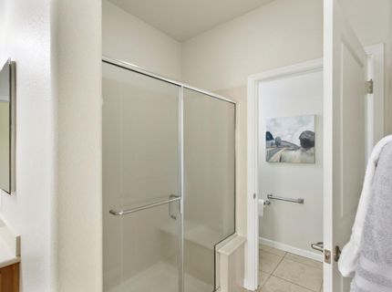 7925 Peak Forest Way, Elk Grove, CA 95757 Photo