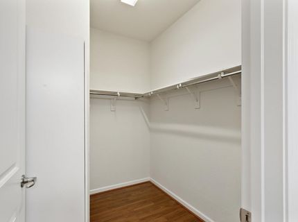 7925 Peak Forest Way, Elk Grove, CA 95757 Photo