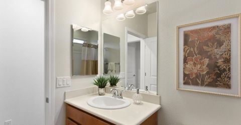 7925 Peak Forest Way, Elk Grove, CA 95757 Photo