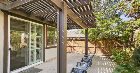 7925 Peak Forest Way, Elk Grove, CA 95757 Photo