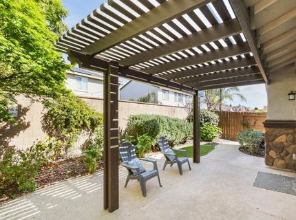 7925 Peak Forest Way, Elk Grove, CA 95757 Photo