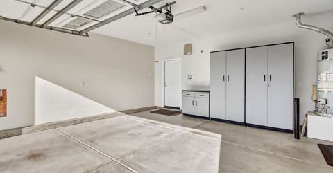 7925 Peak Forest Way, Elk Grove, CA 95757 Photo