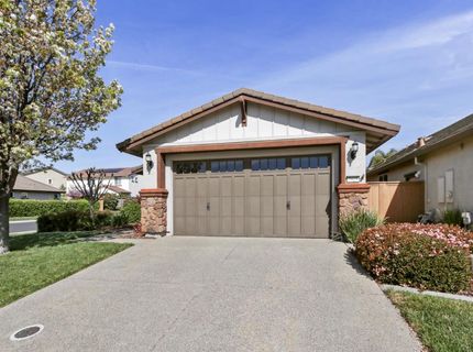 7925 Peak Forest Way, Elk Grove, CA 95757 Photo