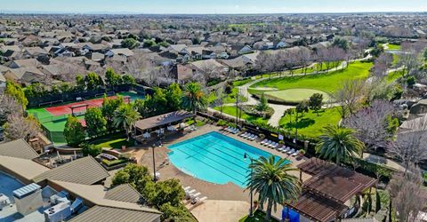 7925 Peak Forest Way, Elk Grove, CA 95757 Photo