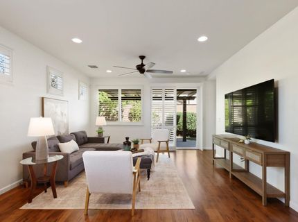 7925 Peak Forest Way, Elk Grove, CA 95757 Photo