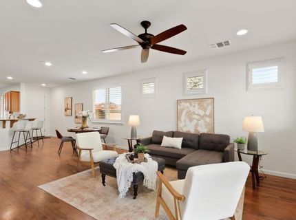 7925 Peak Forest Way, Elk Grove, CA 95757 Photo