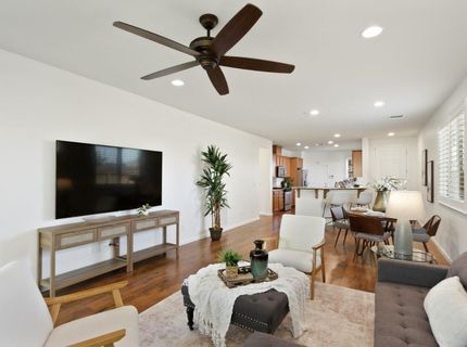 7925 Peak Forest Way, Elk Grove, CA 95757 Photo
