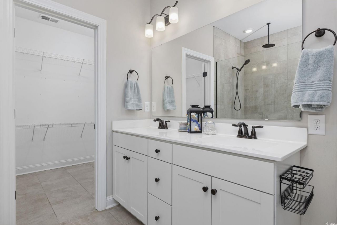 379 Mikita Dr. Photo 22