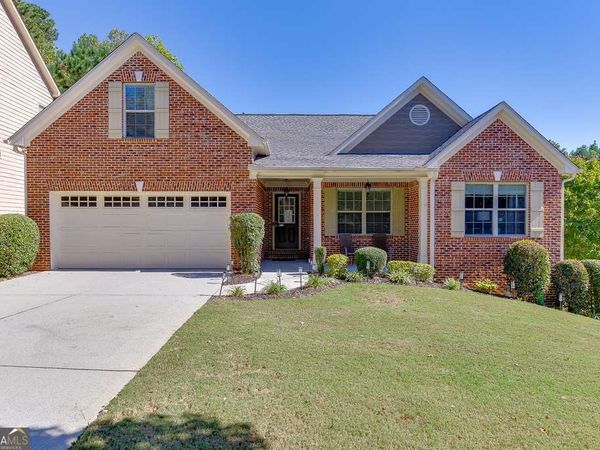 5652 Leaf Ridge Lane NE, Buford, GA 30518