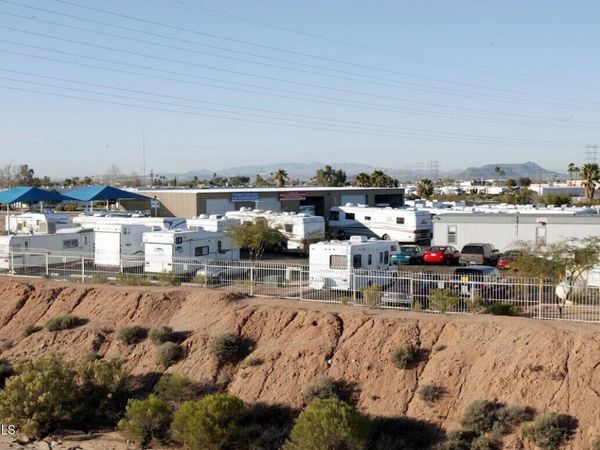 5151 S JULIAN Drive, Tucson, AZ 85706