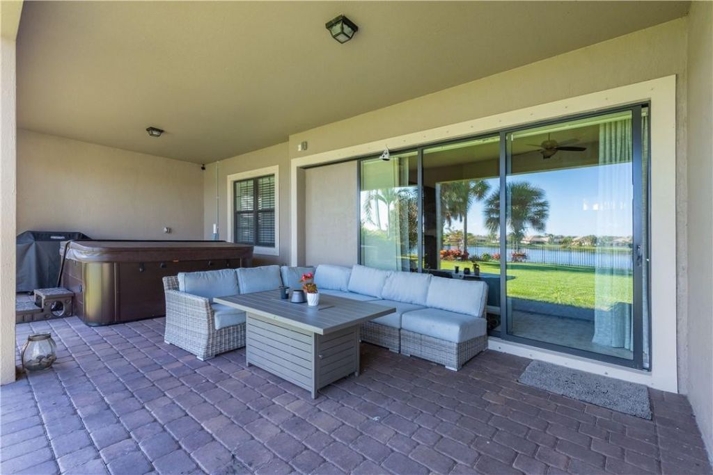 3425 Siena Cir, Wellington, FL 33414 Photo