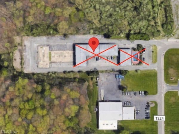 1600 Motor Inn Drive, Girard, OH 44420