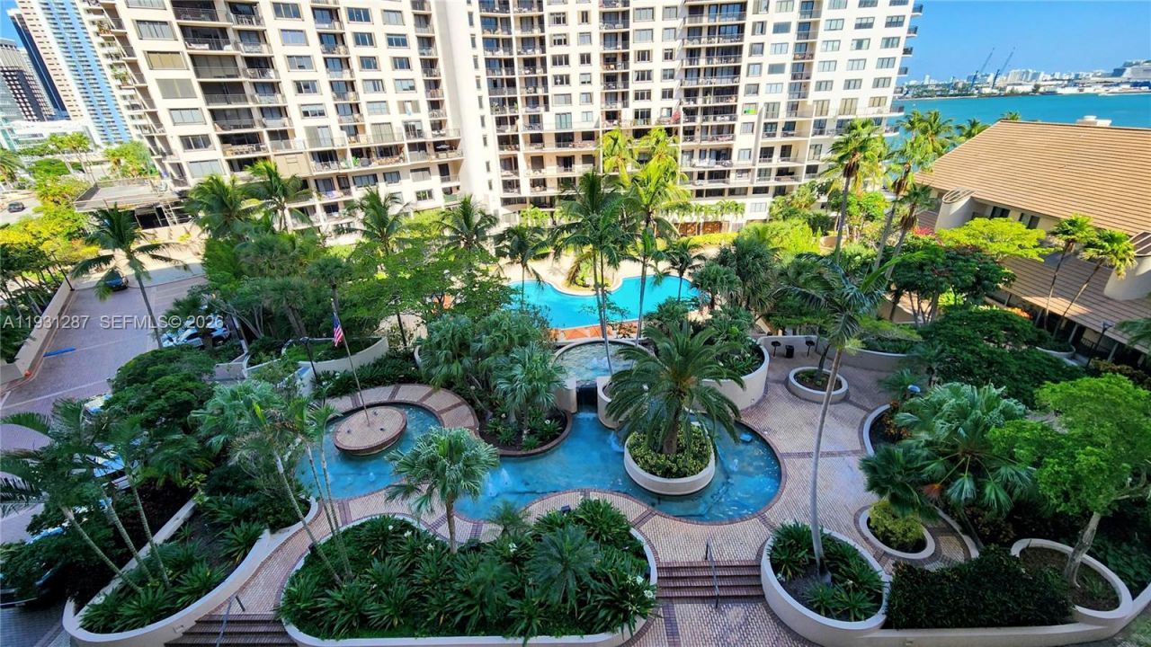 520 Brickell Key Dr , Unit A802, Miami, FL 33131 Photo