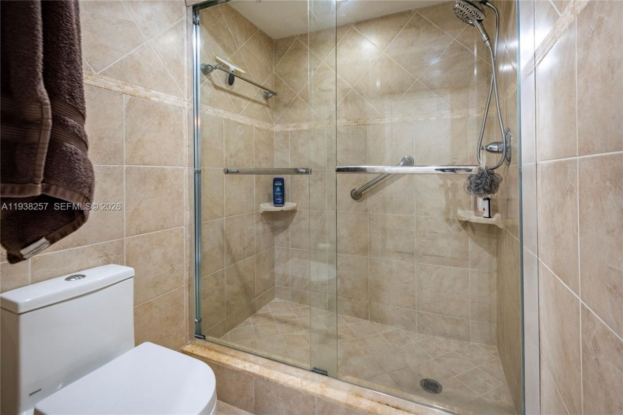 4975 E Sabal Palm Blvd, Unit 309, Tamarac, FL 33319 Photo