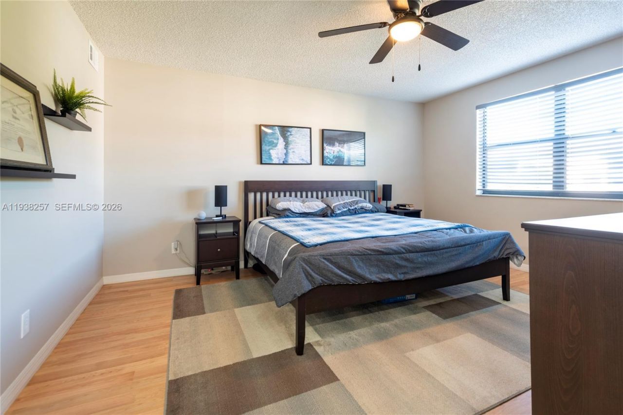 4975 E Sabal Palm Blvd, Unit 309, Tamarac, FL 33319 Photo