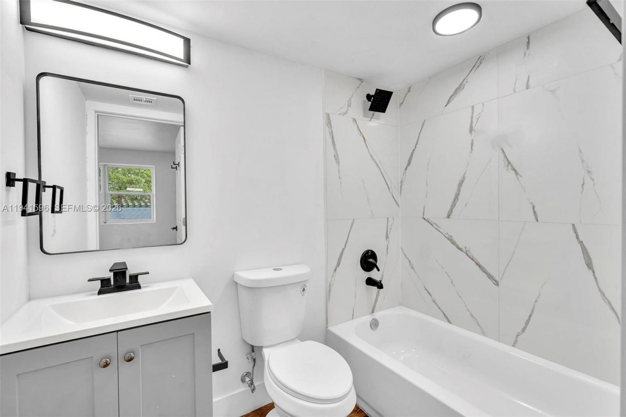 801 SW 15th Ave, Unit 31, Fort Lauderdale, FL 33312 Photo