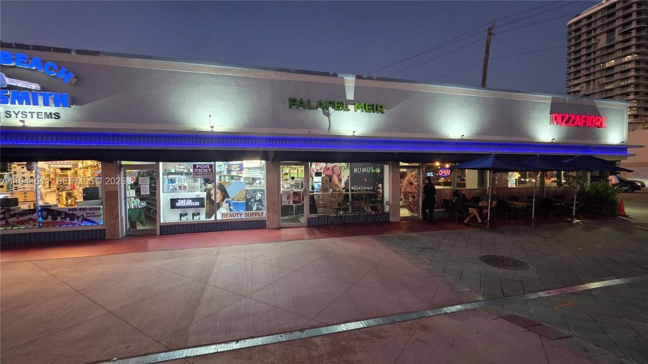 707 71st St, Miami Beach, FL 33141 Photo