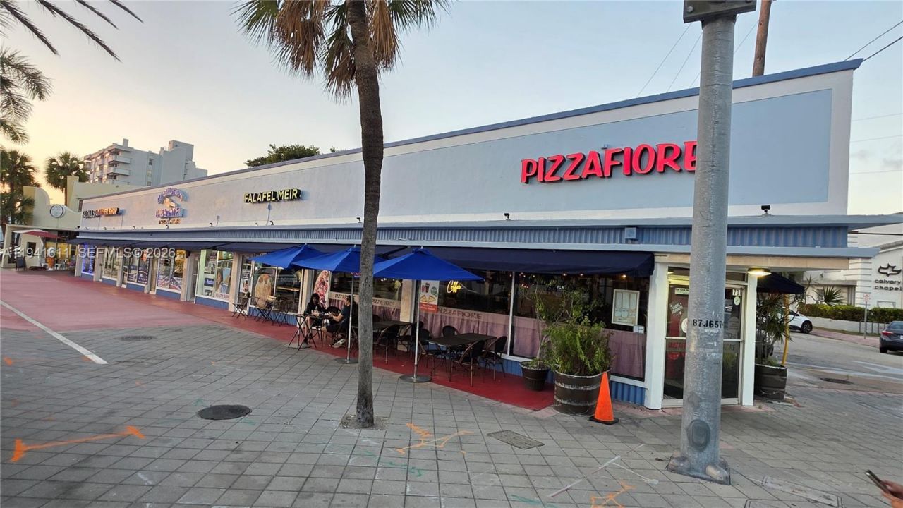 707 71st St, Miami Beach, FL 33141 Photo