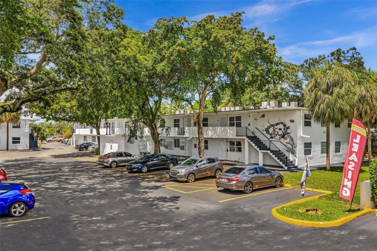 801 SW 15th Ave, Unit 32, Fort Lauderdale, FL 33312 Photo
