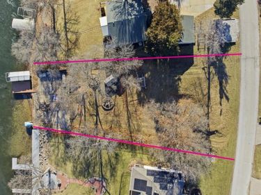 9113 Murray Drive, Plattsmouth, NE 68028