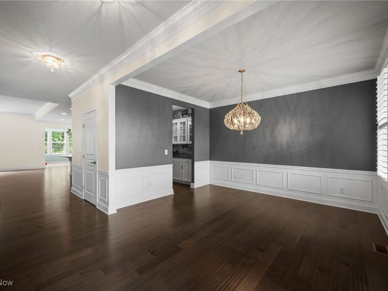 85 Brighton Drive, Aurora, OH 44202 Photo 9