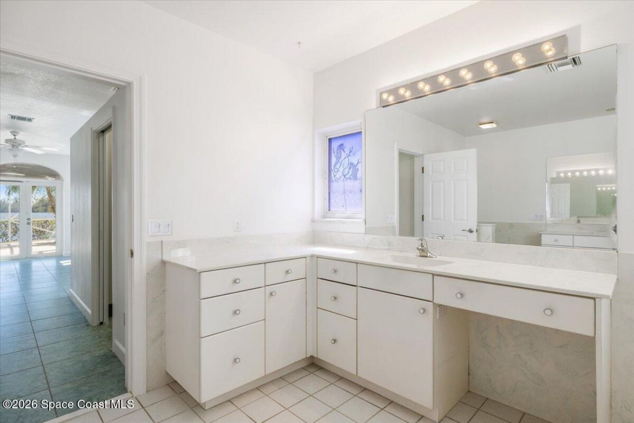 2 Sea Horse Lane, Vero Beach, FL 32960 Photo