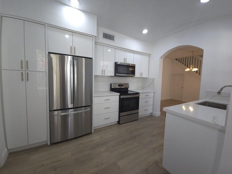 18713 SW 26th Street, Miramar, FL 33029 Photo