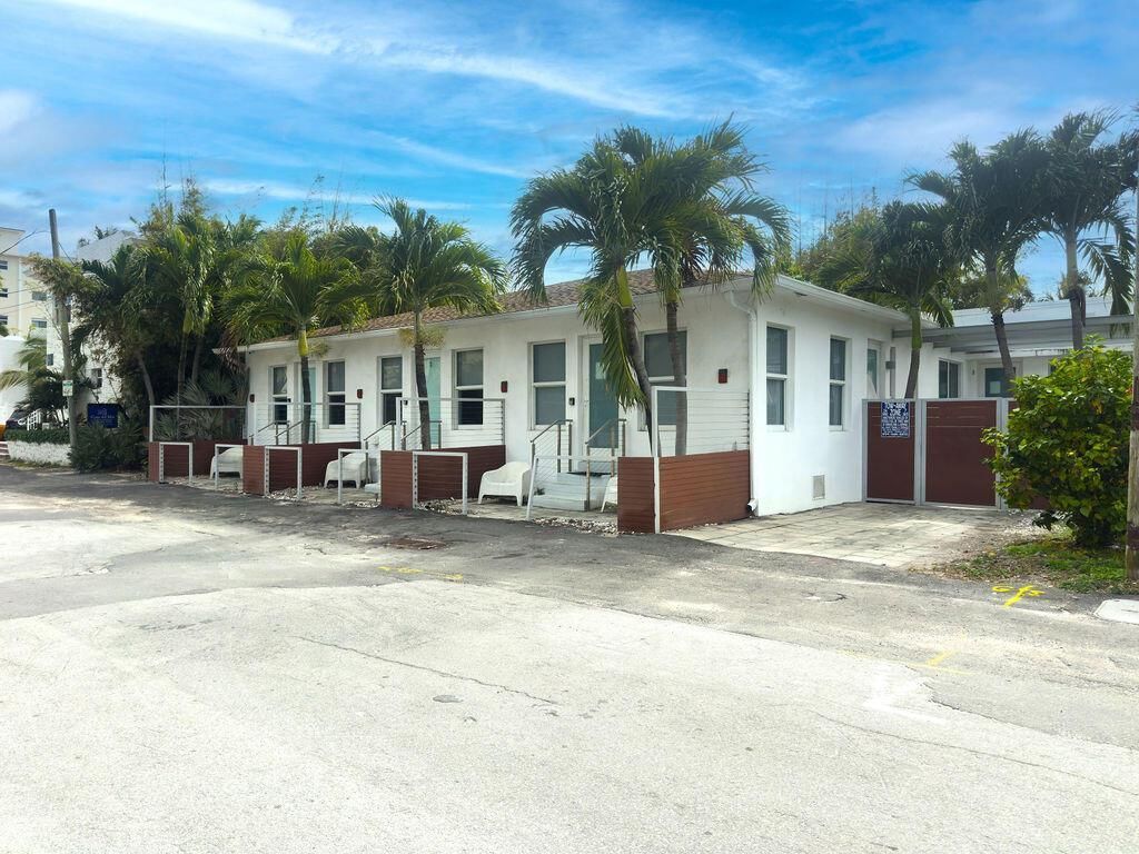 334 Oregon Street, Hollywood, FL 33019 Photo